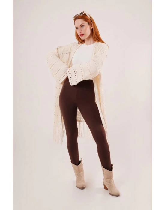 Delikli Geçişli Püskül Detay Uzun Triko Krem Hırka