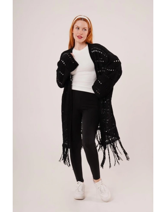 Delikli Geçişli Püskül Detay Uzun Triko Siyah Hırka