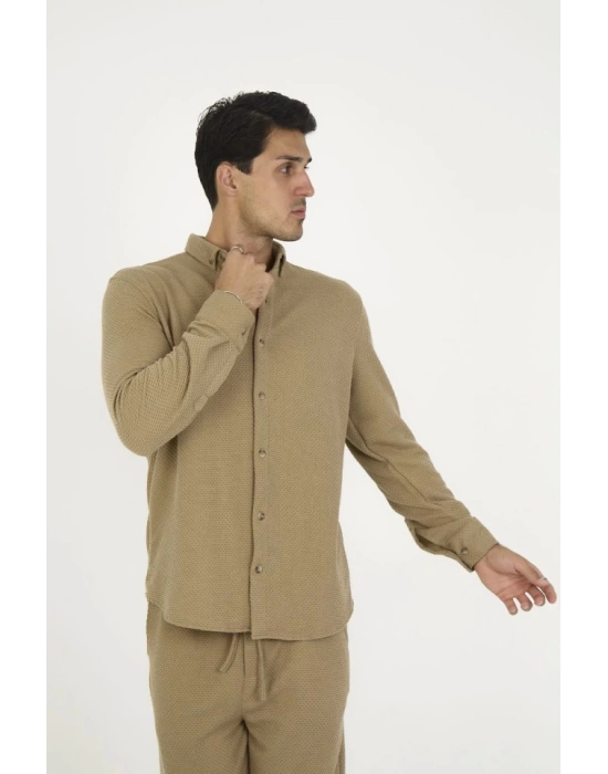 Düğmeli Tam Kalıp Uzun Kol Jakar Gömlek  Kahverengi
