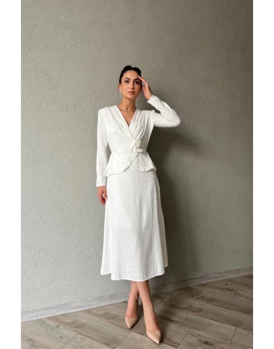 Ekru Pile Detaylı Kruvaze Elbise