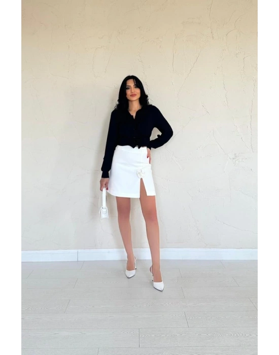 Ekru Yırtmaçlı Gül Detaylı ini Etek