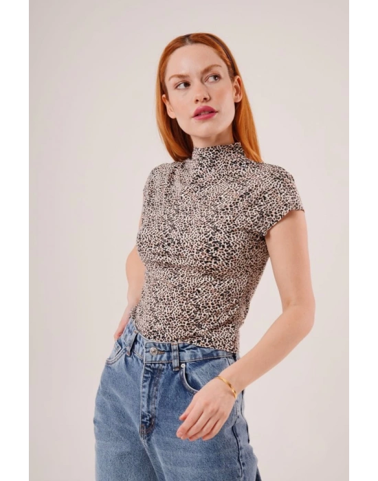 Leopar Desen Kısa Kollu Basic TShirt