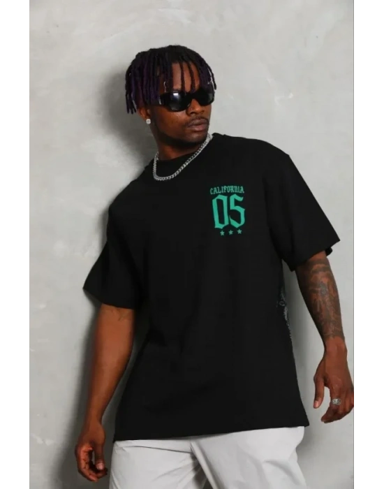 Erkek Baskılı Thirt Kısa Kol Bisiklet Yaka Regular Fit Rahat Kalıp Günlük Tişört  iyah