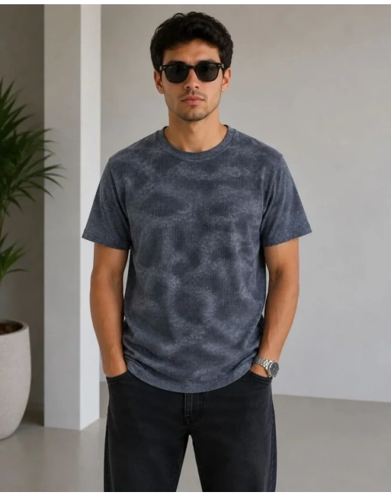Erkek Batik Desenli Tişört Bisiklet Yaka Kısa Kol Regular Fit Tshirt  Füme