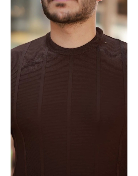 Erkek Desenli çizgi Kabartmalı Kısa Kollu Tişört