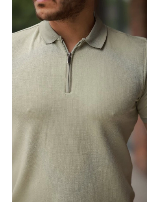 Erkek Fermuarlı Yaka Kısa Kollu Tişört