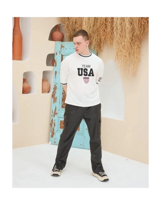 Erkek Nakış İşlemeli Ribanalı Oversize Tshirt  Beyaz