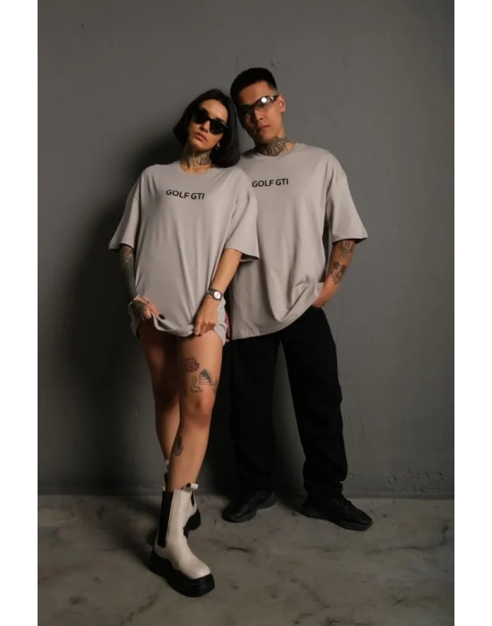 Erkek Oversize Baskılı Tişört – Golf GTI Retro Araba Desenli, Ön  Arka Dijital Baskı, okak odası til  Gri