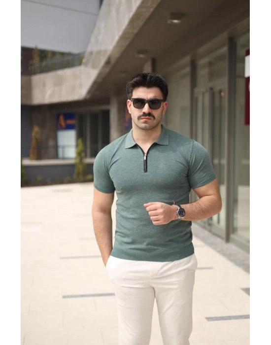 Erkek Polo Yaka Fermuar Detaylı Tişört