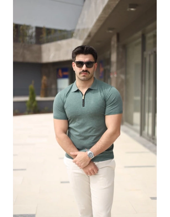 Erkek Polo Yaka Fermuar Detaylı Tişört