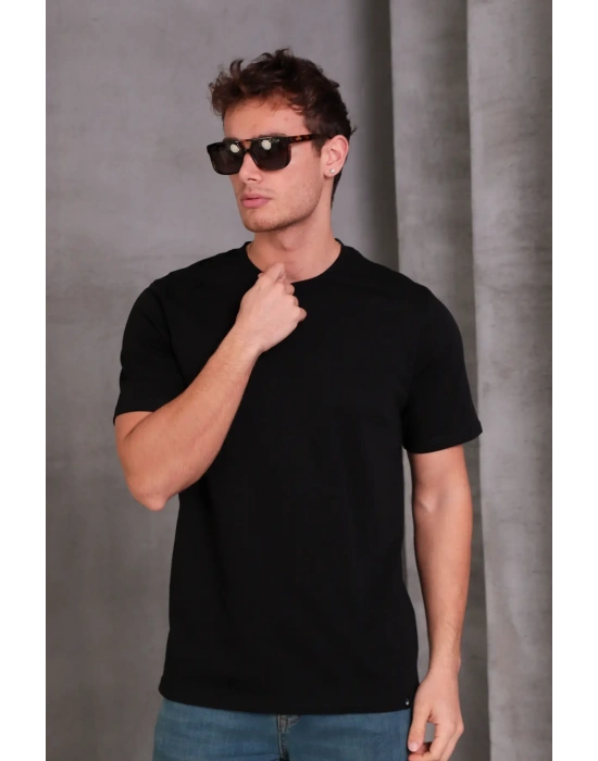 Erkek Relax Fit Bisiklet Yaka %100 Pamuk Rahat Kesim Basic Tişört
