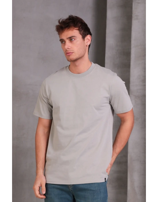 Erkek Relax Fit Bisiklet Yaka %100 Pamuk Rahat Kesim Basic Tişört