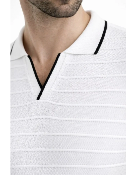 Erkek Triko Kumaş Yakalı Düğmesiz Açık Yaka Fitilli Kısa Kollu Regular Fit Tişört Tshirt  Beyaz