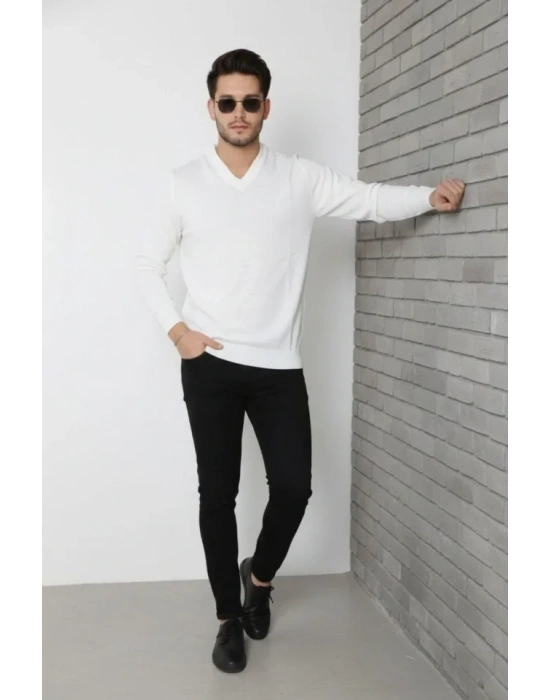Erkek V Yaka Triko Kazak Yumuşak Dokulu Pamuklu Ince Dokuma, Uzun Kollu Rahat Regular Kalıp  Beyaz