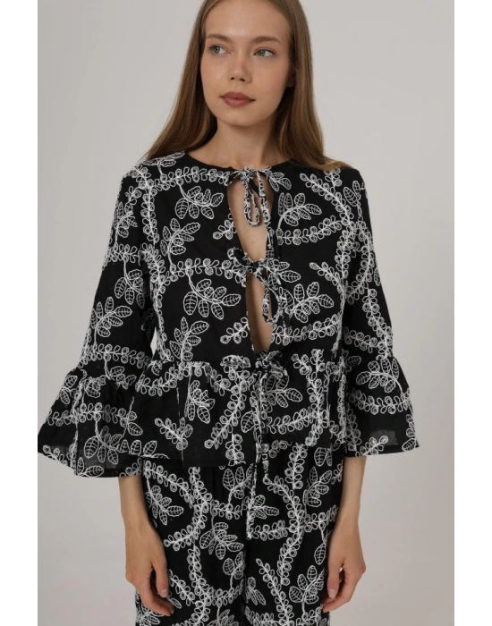 Fiyonk Bağlamalı Brode Bluz  Siyah