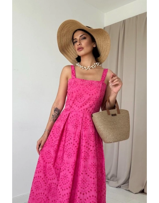 Fuşya Askılı Aparatlı Brode Elbise