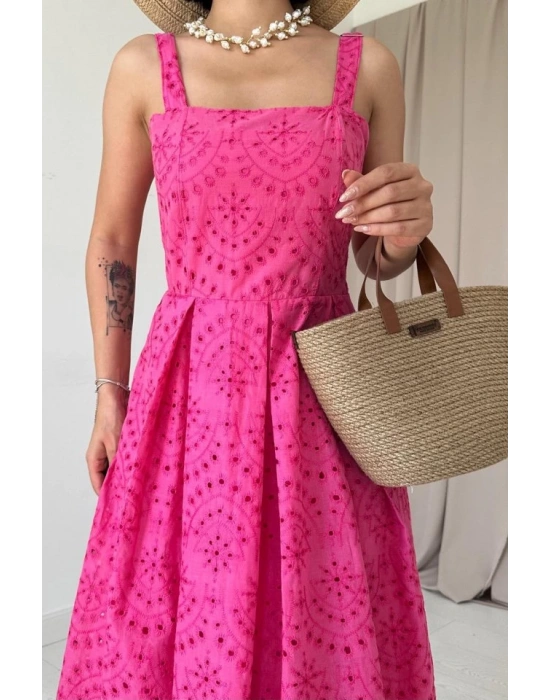 Fuşya Askılı Aparatlı Brode Elbise