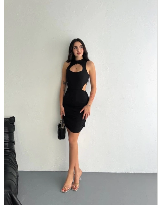 Göğüs Ve Yanlar Dekolteli Kolsuz Boy Elbise  iyah