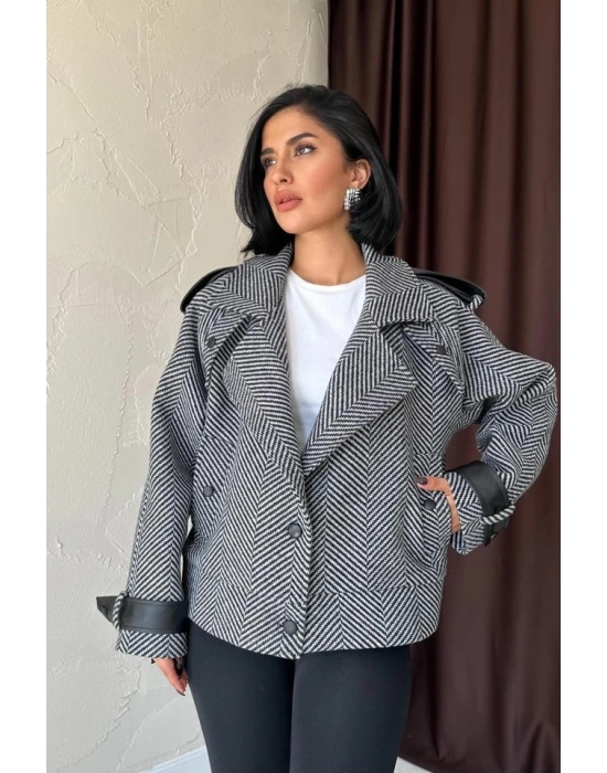 Gri Çizgili Deri Garnili Ceket