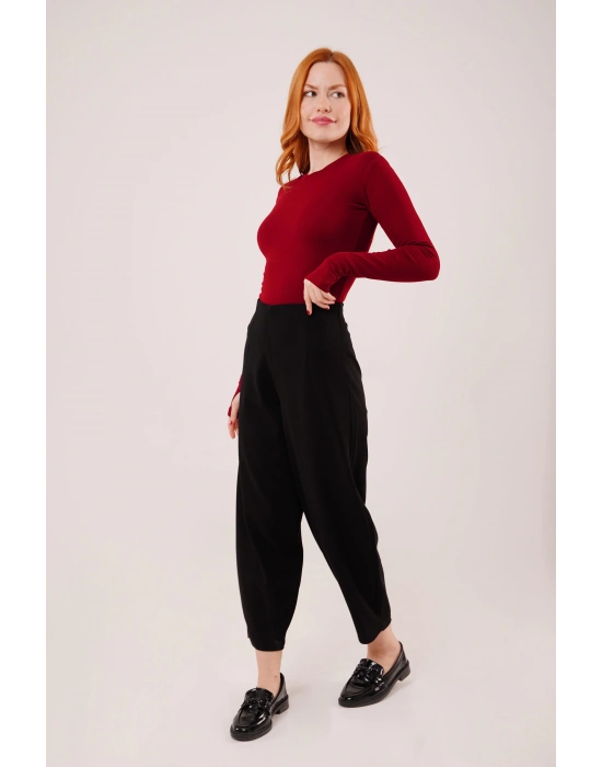 Havuç Kesim Siyah Pantolon