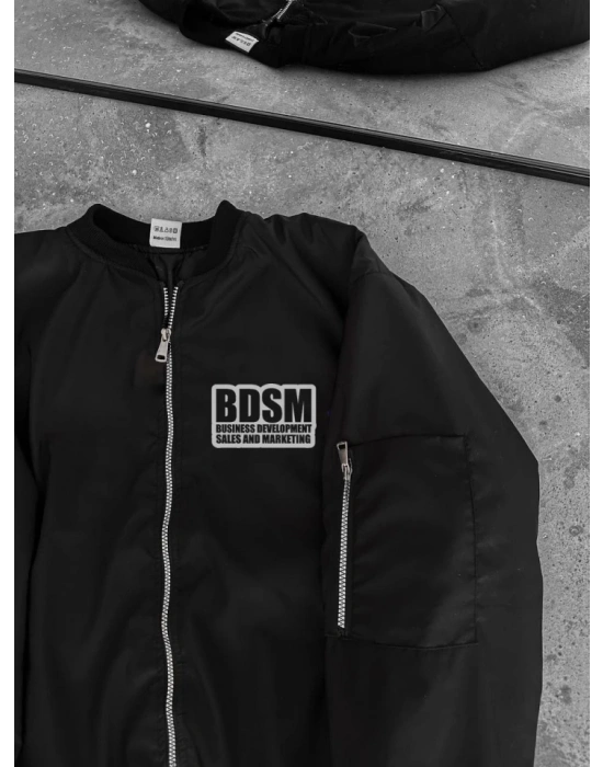 İçi Kapitone Astarlı Tam Kalıp Baskılı Bomber Ceket  iyah