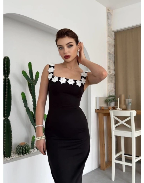 Mıng Çiçek Detaylı Elbise