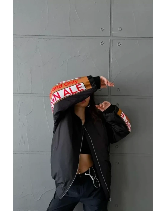 ırt Ve Kol Parça Baskılı Bomber Ceket  iyah