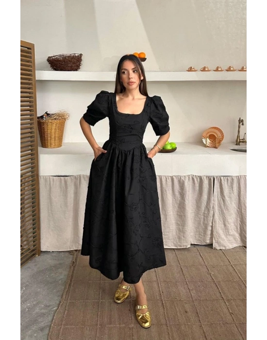 iyah Balon Kollu Brode Elbise