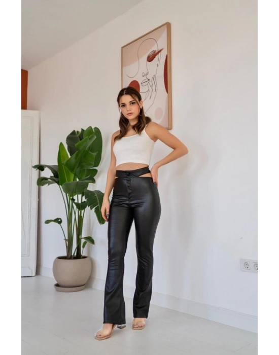 iyah Bel Detaylı Deri Pantolon