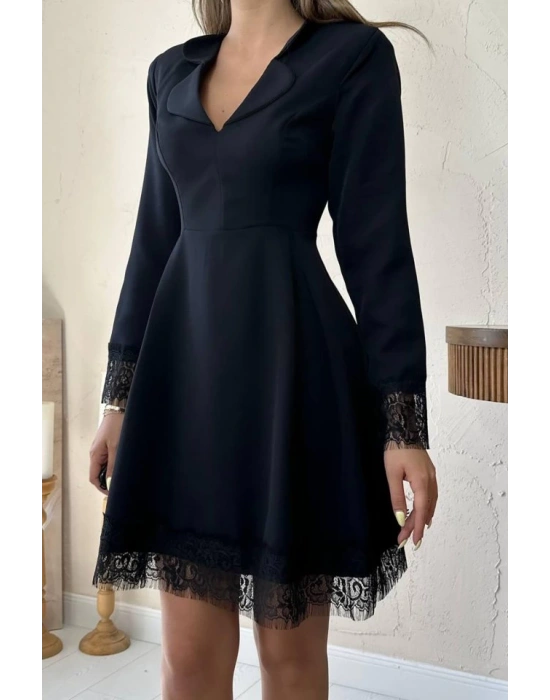 iyah Dantel Detaylı Kruvaze Yaka Elbise