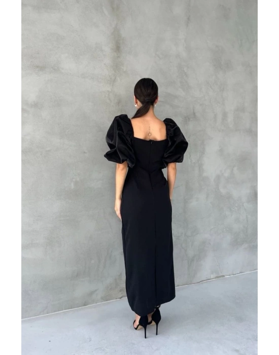 iyah İşlemeli Kolu Garnili Elbise