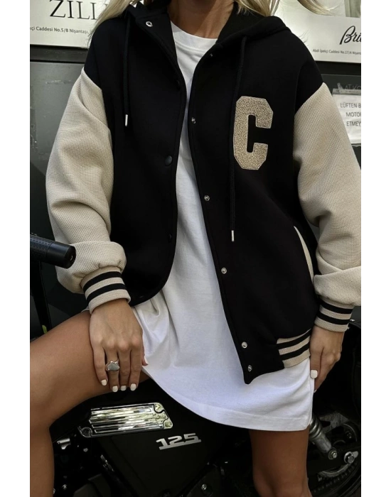 iyah Kapüşonlu Kolej Mont