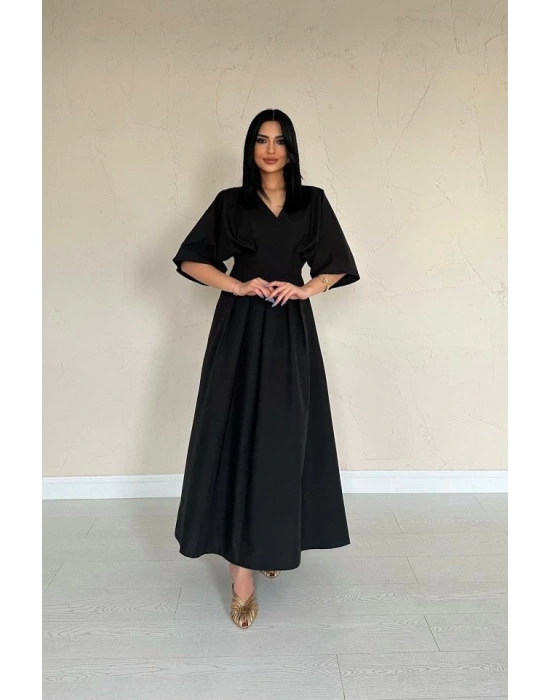 iyah Pileli Uzun Elbise