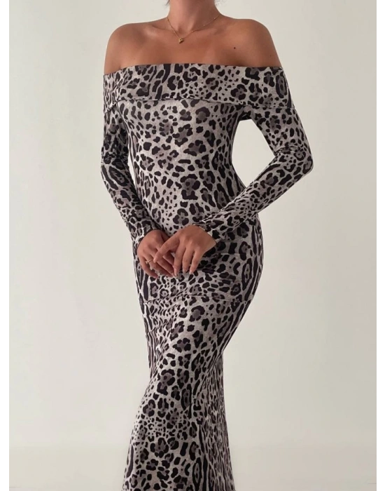 Kadın Madonna Yaka Dalgıç Kumaş Leopar Desen Maxi Boy Derin Yırtmaçlı Elbise