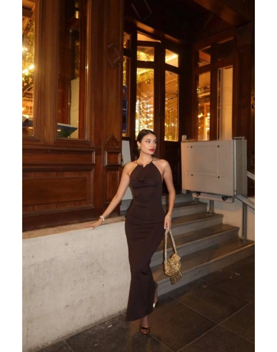 Kadın Aksesuarlı Halter Yaka ırt Dekolte Detay axi Boy Elbise