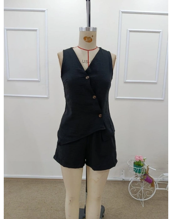 Kadın Askılı önü Düğmeli Asimetrik Detaylı Bluz Ve Astarlı Short Ikili Takım