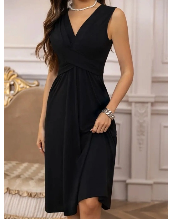 Kadın Askılı V Yakalı önde çapraz Detaylı Janjan Krep Elbise