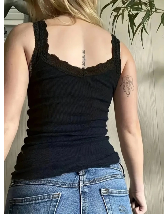 Kadın Askılı Yuvarlak Yaka Dantel Detay Kaşkorse Bluz