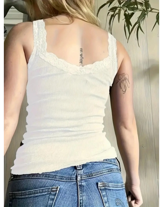 Kadın Askılı Yuvarlak Yaka Dantel Detay Kaşkorse Bluz