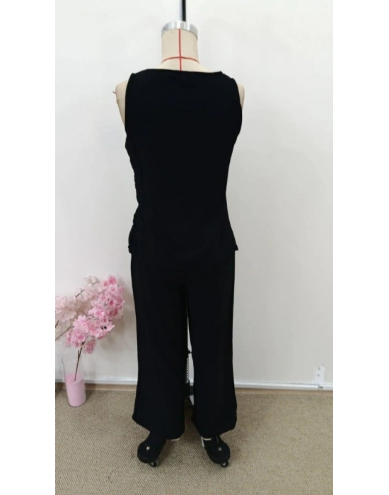 Kadın Askılı Yuvarlak Yakalı önü Asimetrik Detaylı Düğmeli Aerobin Bluz Ve Pantolon Ikili Takım