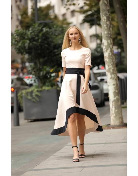 Kadın Atlas Kumaş Bisiklet Yaka Asimetrik Kesim Belde Kuşak Detaylı Elbise