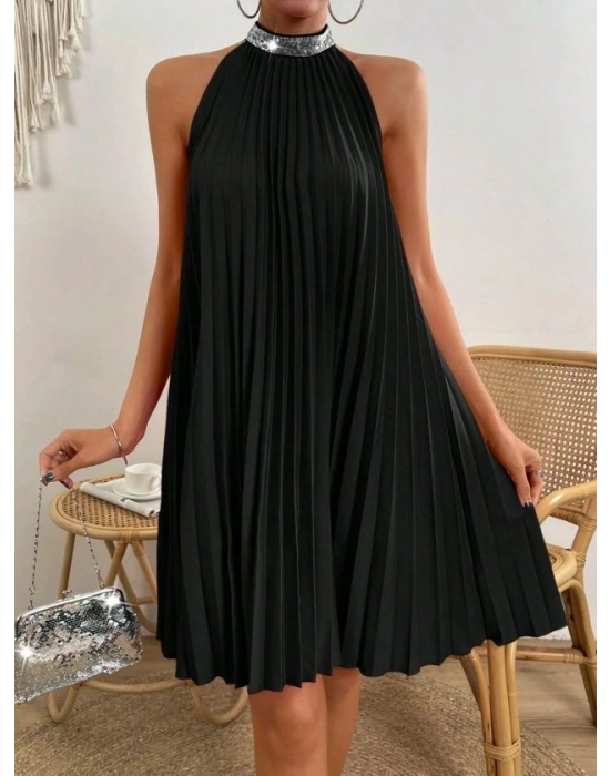 Kadın Balıkçı Yaka Omuzlardan Açık Pılelı Kısa Janjan Krep Elbise