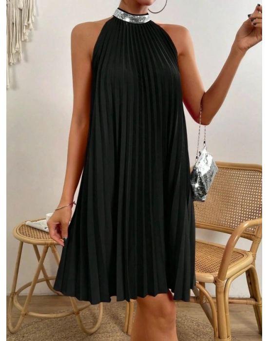 Kadın Balıkçı Yaka Omuzlardan Açık Pılelı Kısa Janjan Krep Elbise