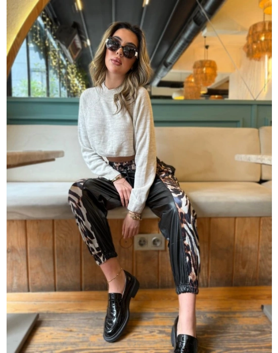 Kadın Bel Ve Paça Lastikli Detay Yanları Leopar Detay Bağcıklı Deri Pantolon