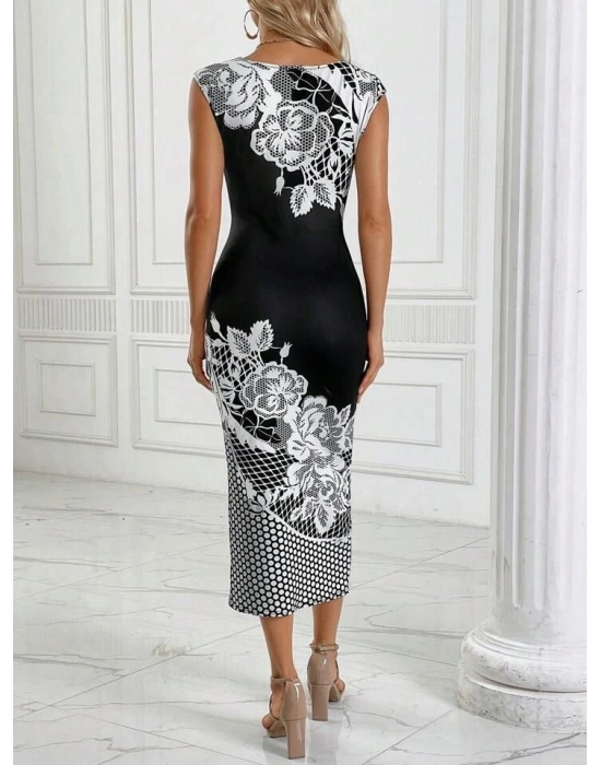 Kadın Beyaz Çiçek Desen Kayık Yaka Yırtmaç Detaylı Dalgıç Elbise