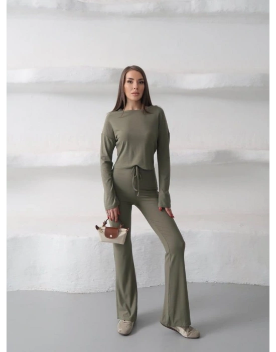 Kadın Bisiklet Yaka Crop Ve Ispanyol Paça Pantolon Ikili Takım