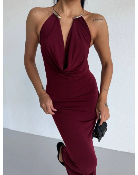 Kadın Boyun Aksesuarlı Halter Yaka axi Boy Sandy Kumaş Elbise