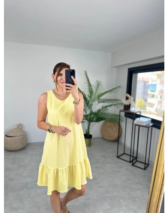 Kadın Bürümcük Kumaş Eteği Fırfır Detaylı Sıfır Kol Elbise