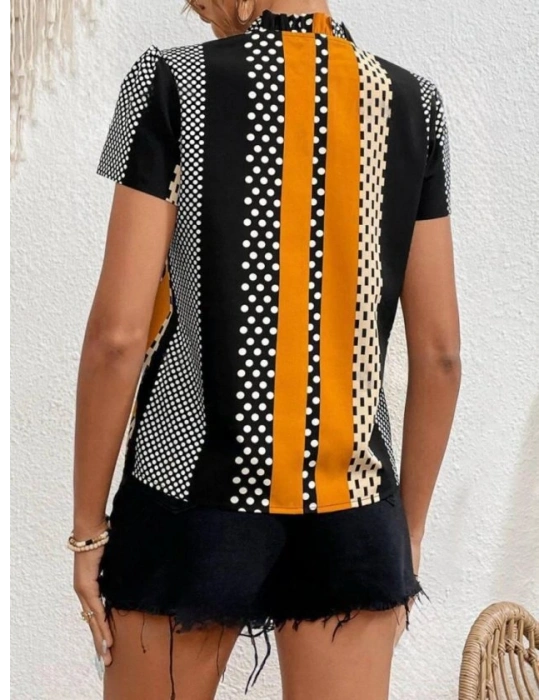 Kadın çentik Ve Büzgülü Yaka, Desenli Mikro Kumaş Bluz