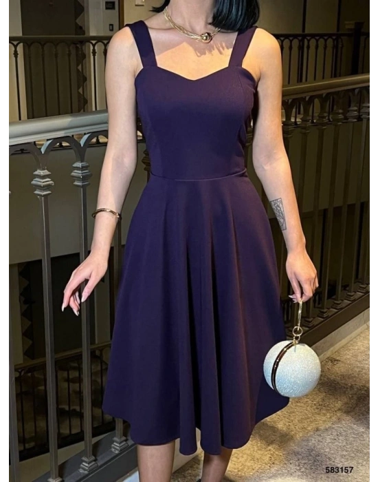 Kadın Dalgıç Krep Kumaş Kalp Yaka Askılı Midi Boy Elbise